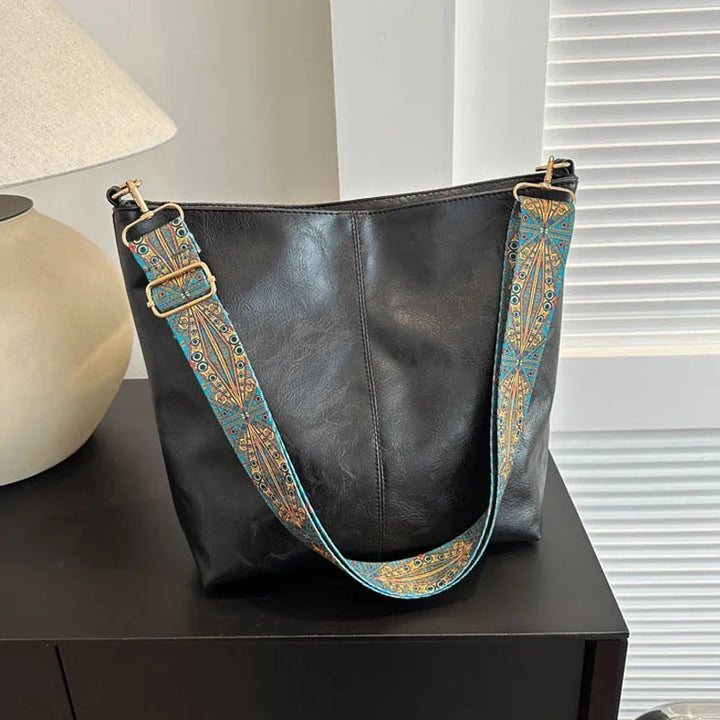 Urok Vintage Chelsea | Leather Shoulder Bag